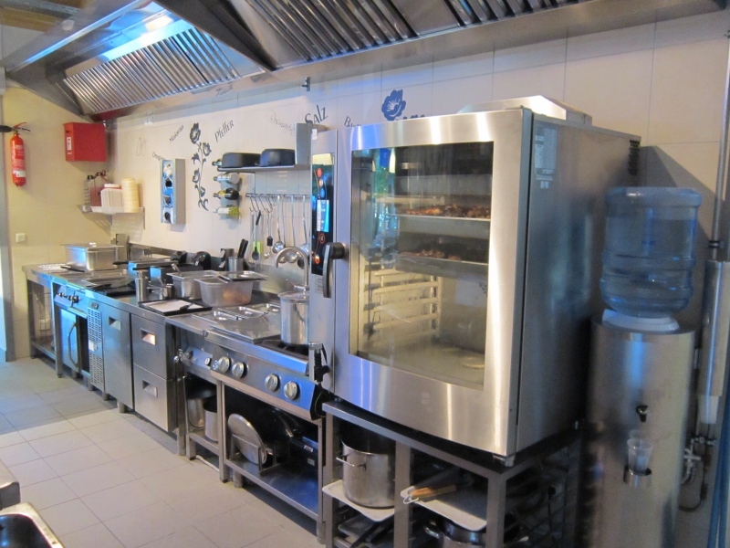 Fisch und mehr - Biergarten Schlossallee